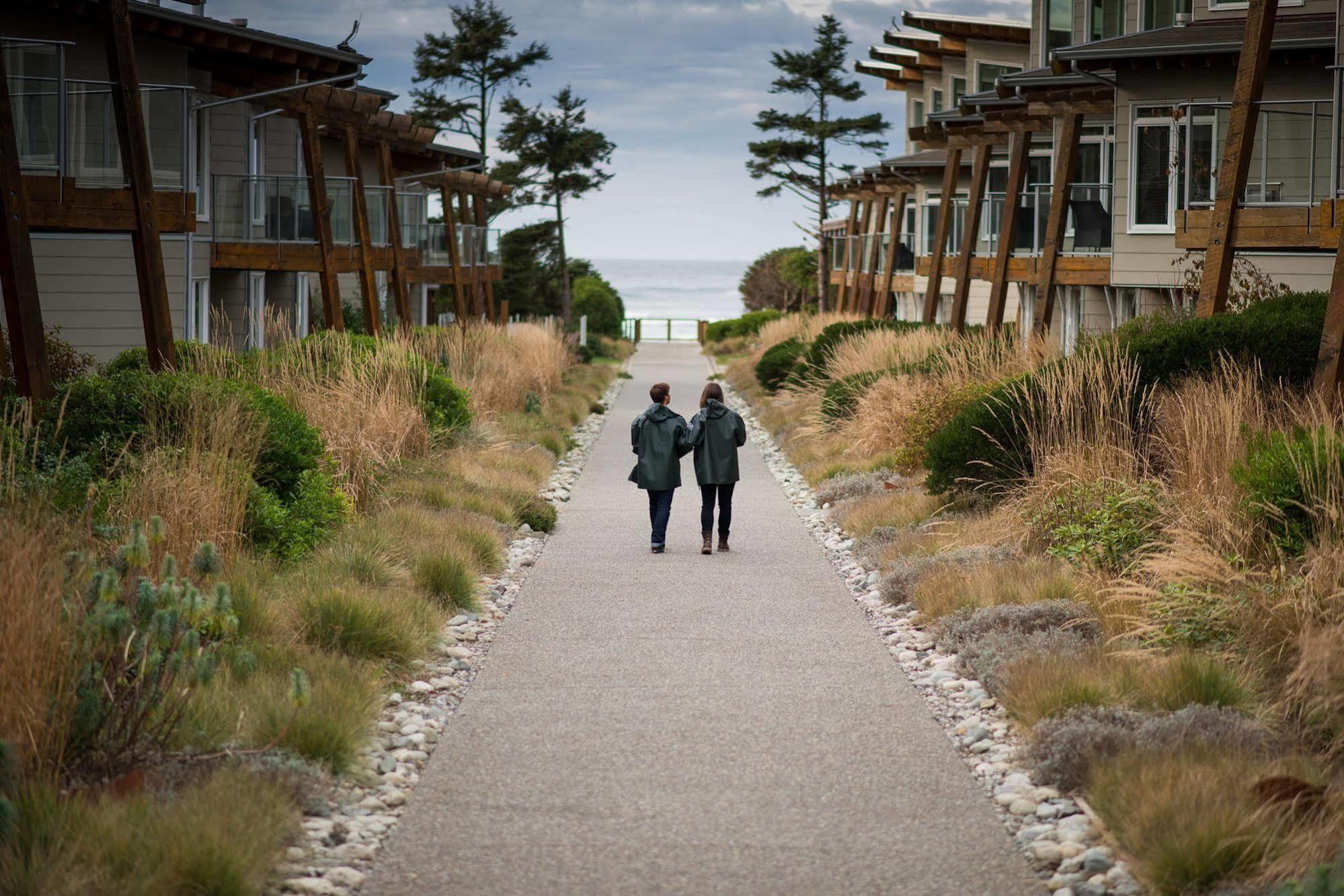 Cox Bay Beach Resort Tofino Eksteriør billede